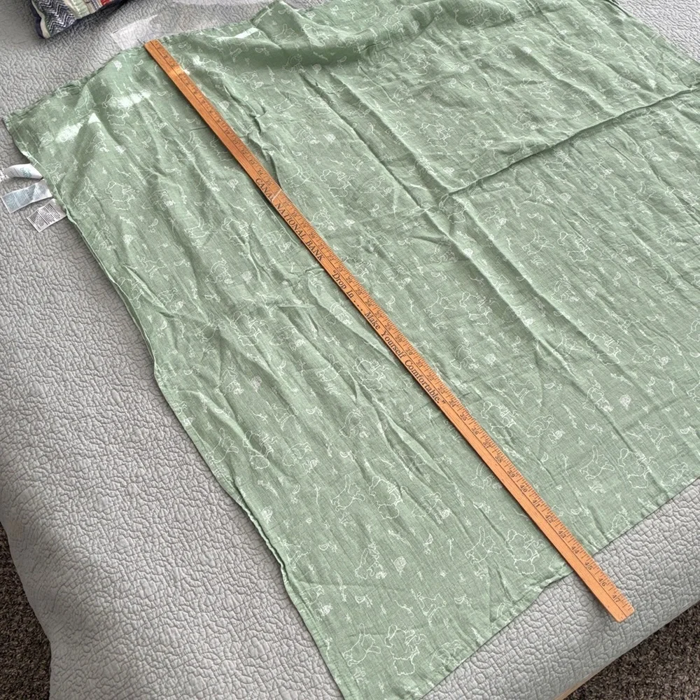 Lot of 2 Aden & Anais Winnie the Pooh Unisex Baby Swaddle Muslin Cotton Blankets